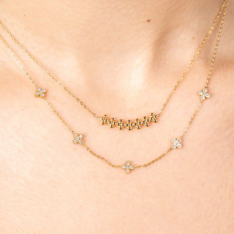 Colar Mini Trevos Brilhantes